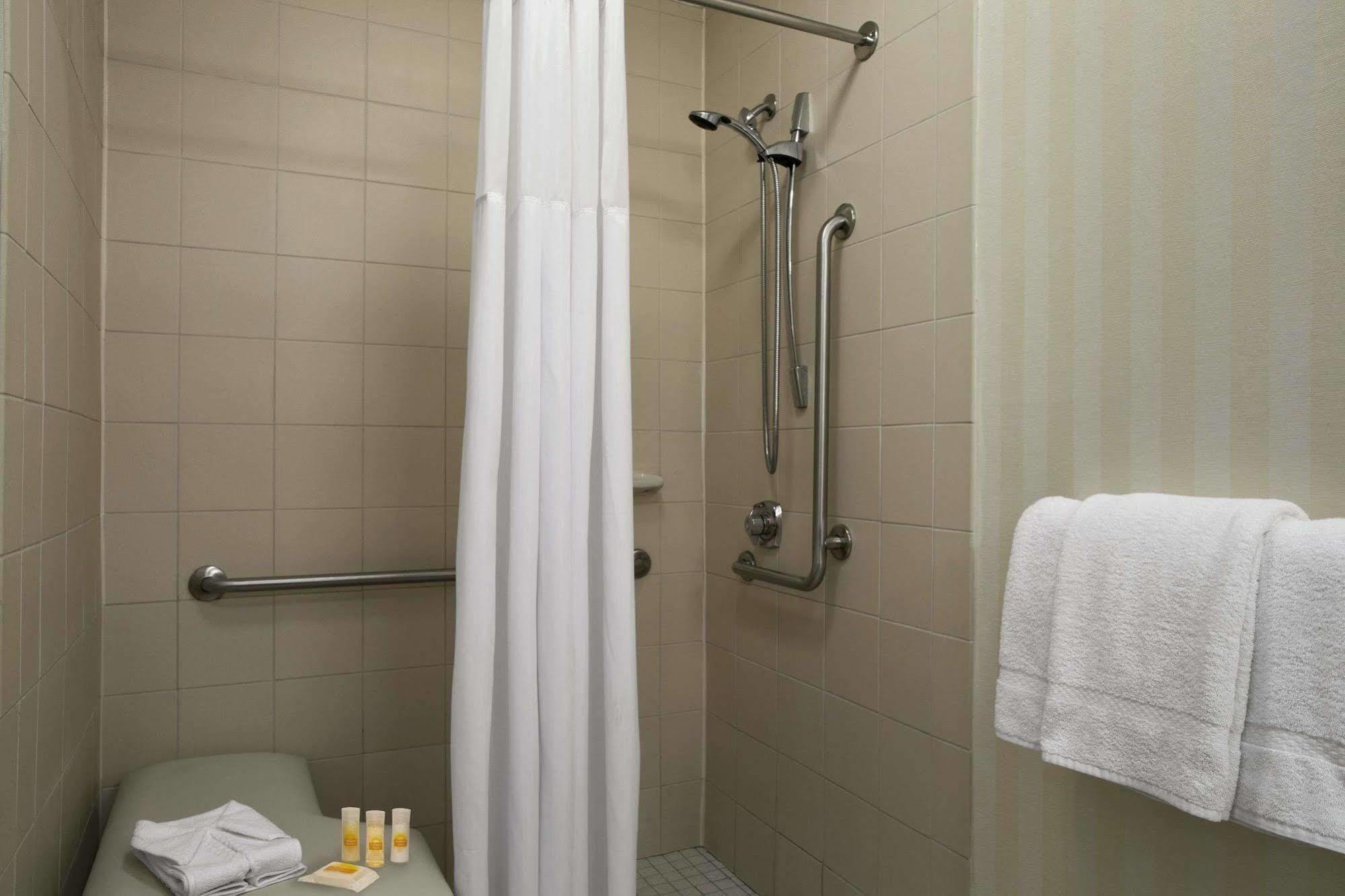 Days Inn By Wyndham Chattanooga/Hamilton Place Kültér fotó